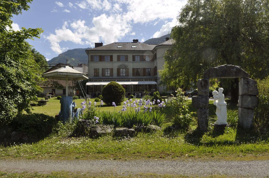 Hotel Du Parc - Manoir Du Baron Blanc Faverges Bagian luar foto