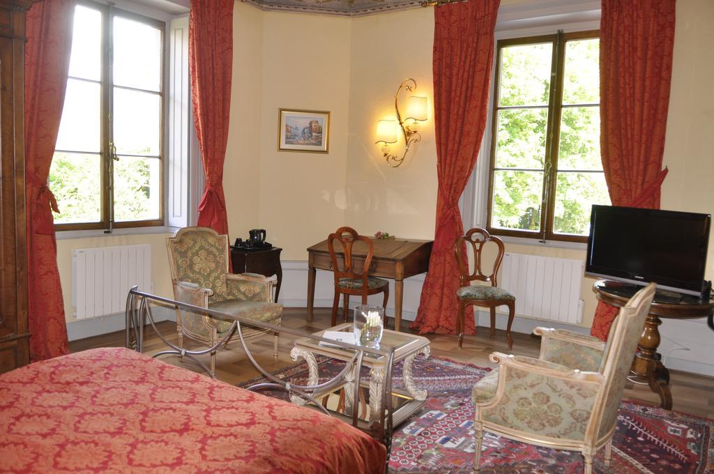 Hotel Du Parc - Manoir Du Baron Blanc Faverges Bagian luar foto