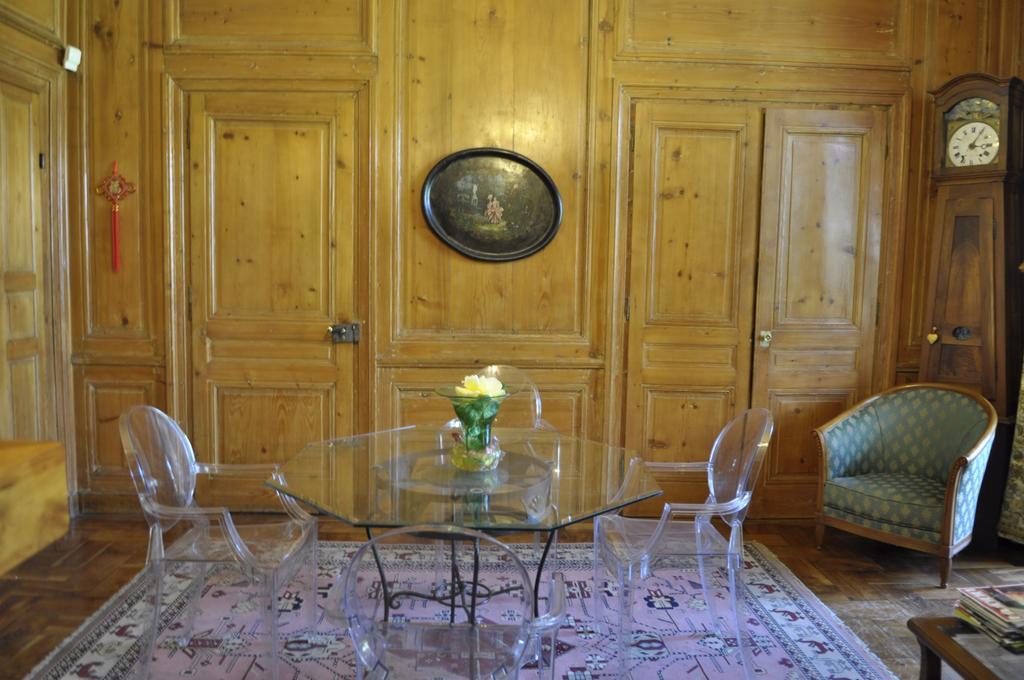 Hotel Du Parc - Manoir Du Baron Blanc Faverges Bagian luar foto